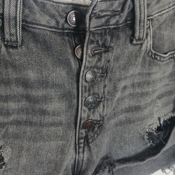 We the Free Black Denim Shorts Size 28 - Picture 6 of 8